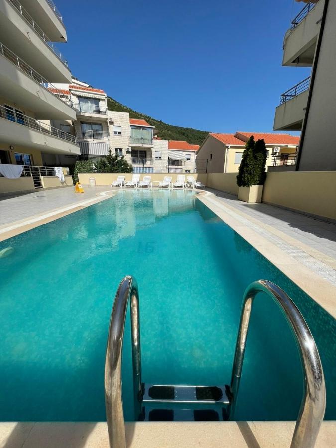 Charm Petrovac Exterior foto